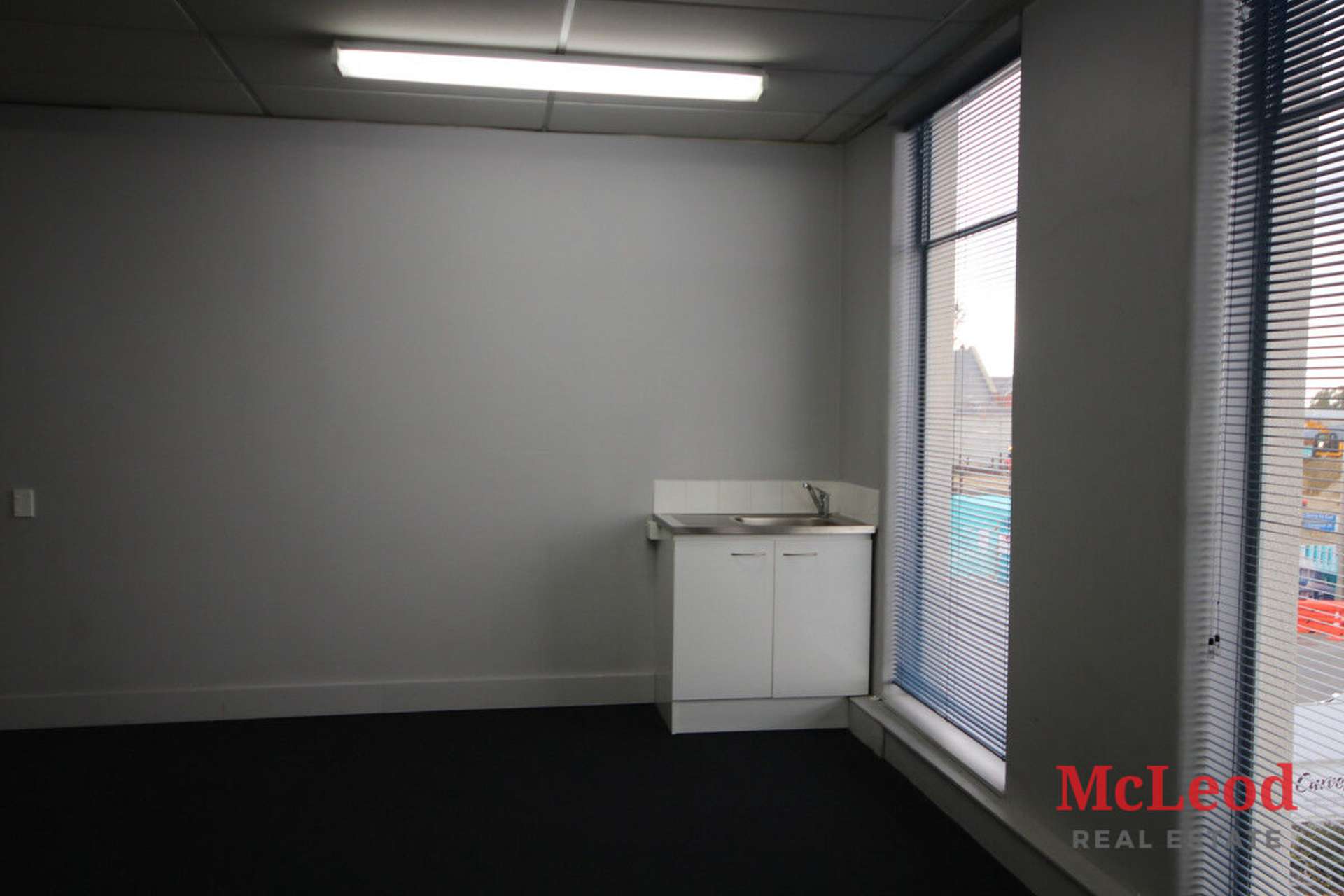 Office F/326 East Street Ashburton_0