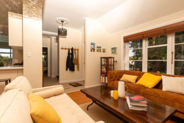 41 Fernleigh Avenue Royal Oak_3