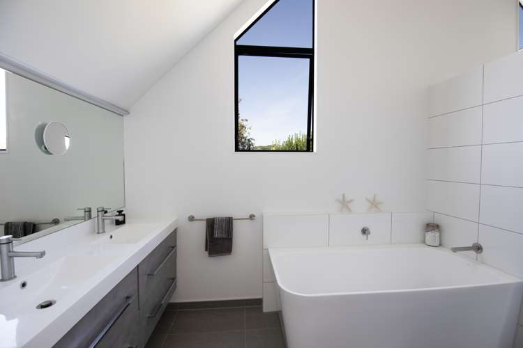 9 Ridgeway Terrace Taradale_17