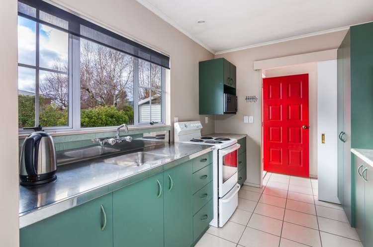 2/12 Parata Street Taupo_4