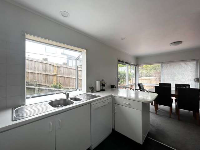 2/56 Monteith Crescent Remuera_3