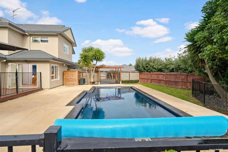 32 Lothian Brae Wattle Downs_12
