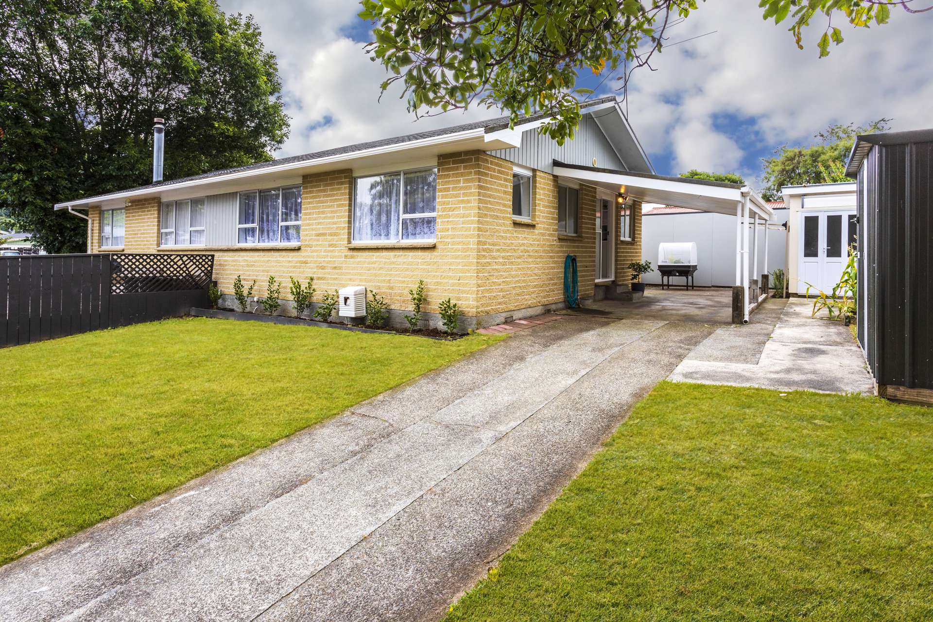 1 Baltimore Crescent Totara Park_0