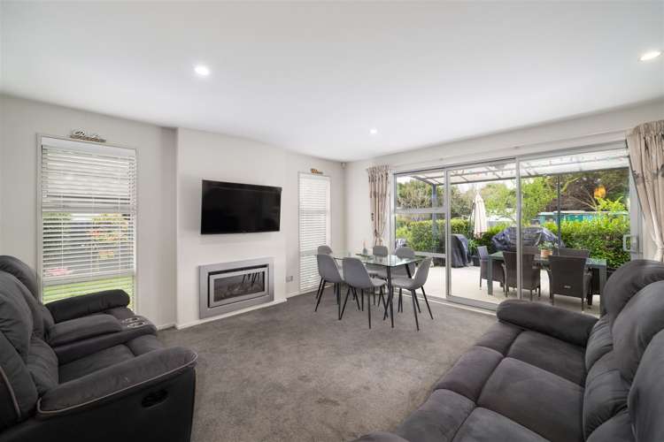 14 Sweet Waters Place Woolston_5