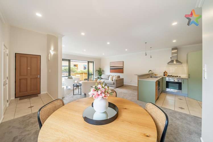 8 Futuna Close Karori_2