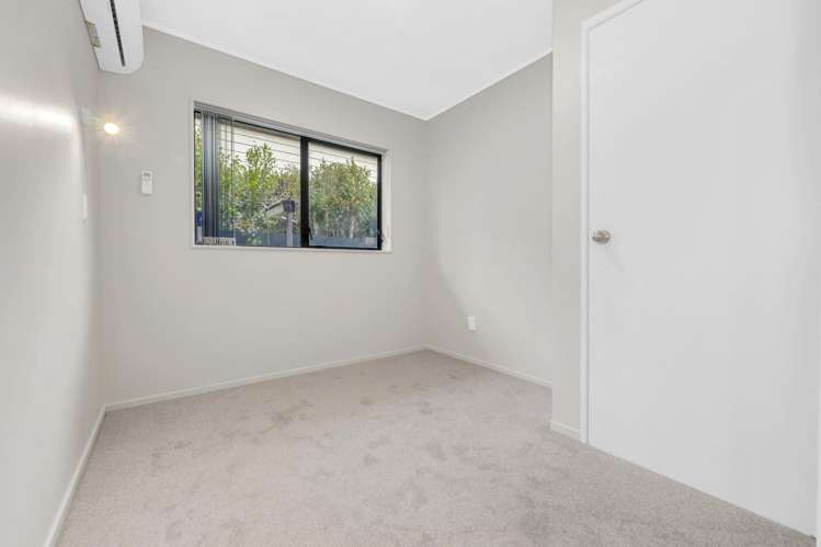 1/3 Kelvin Road Papakura_16