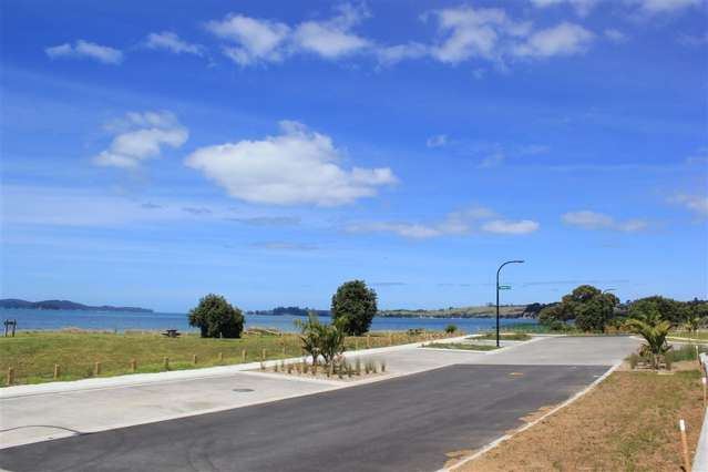 24 Kokihi Lane Snells Beach_1