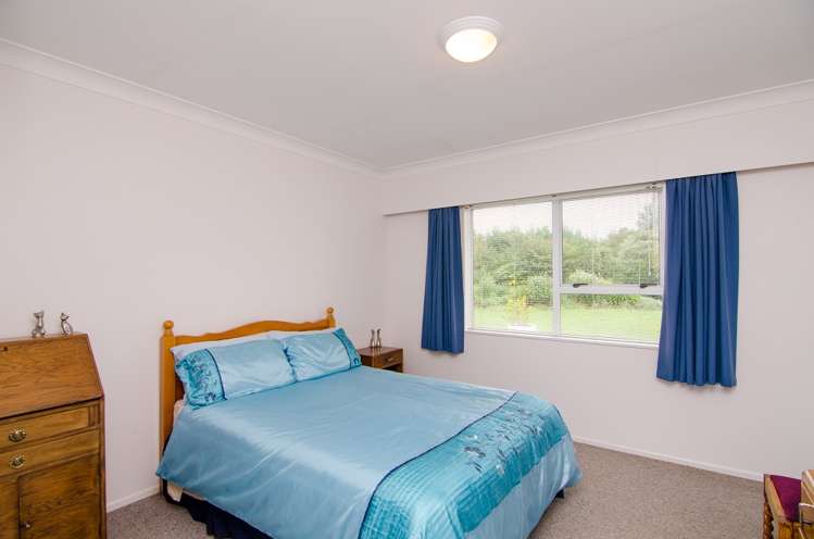 101 Lincoln Road Carterton_12