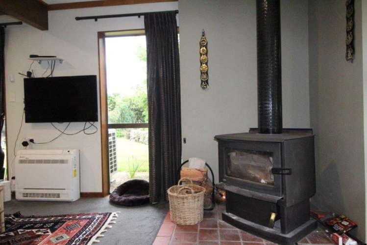 72 Bush Street Lumsden_4