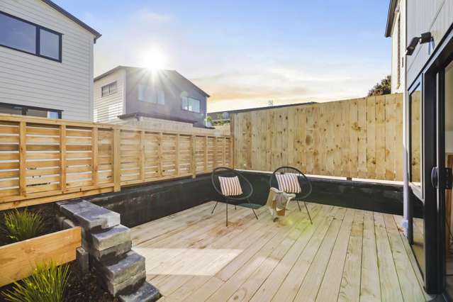 Contemporary Comfort Meets Family Functionality