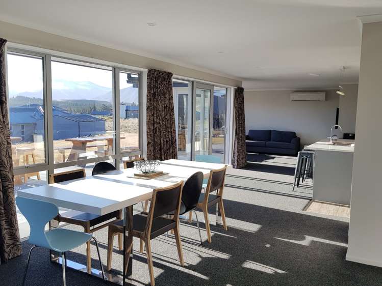 19 Mistake Drive Lake Tekapo_15