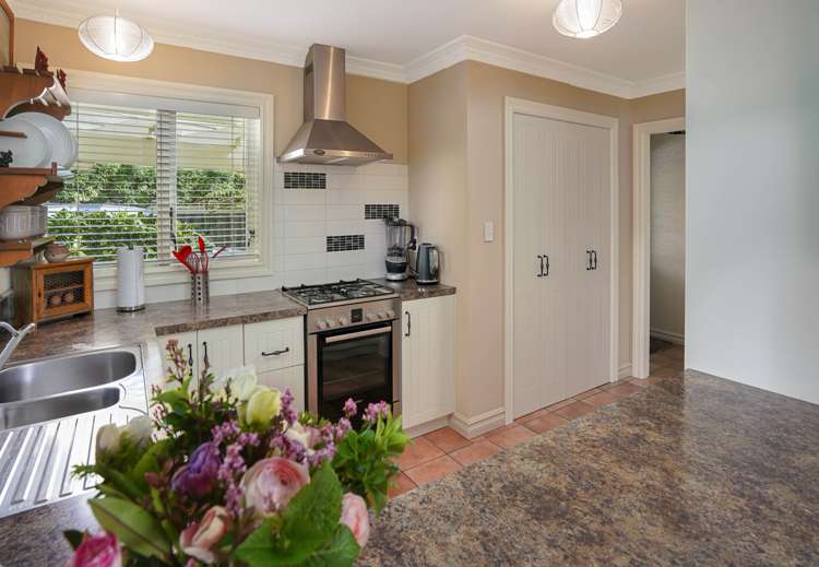 11 Byron Place Stoke_8