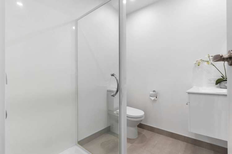 G4/17 Link Crescent Stanmore Bay_8