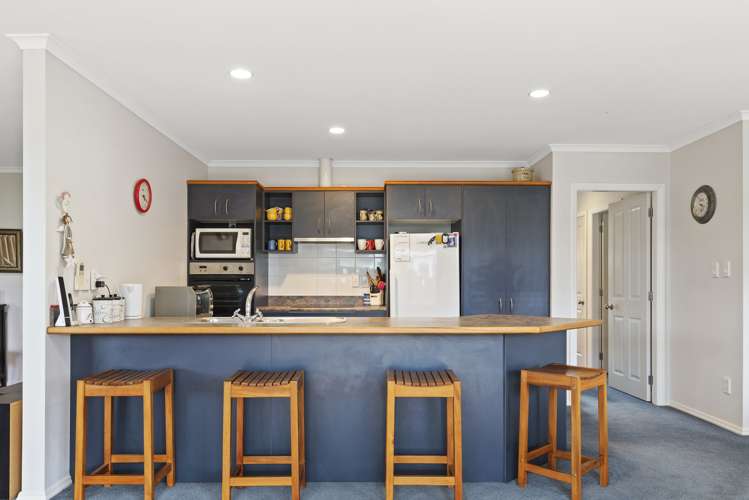 17 Duggan Drive Owhata_5