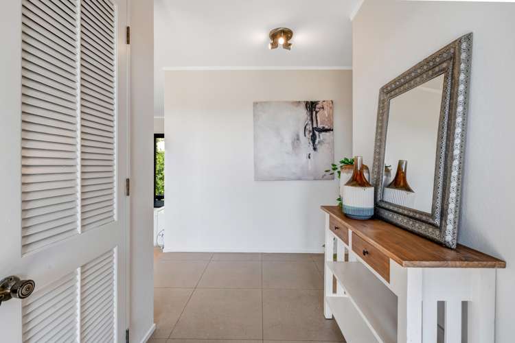 24 Bronzewing Terrace Unsworth Heights_21