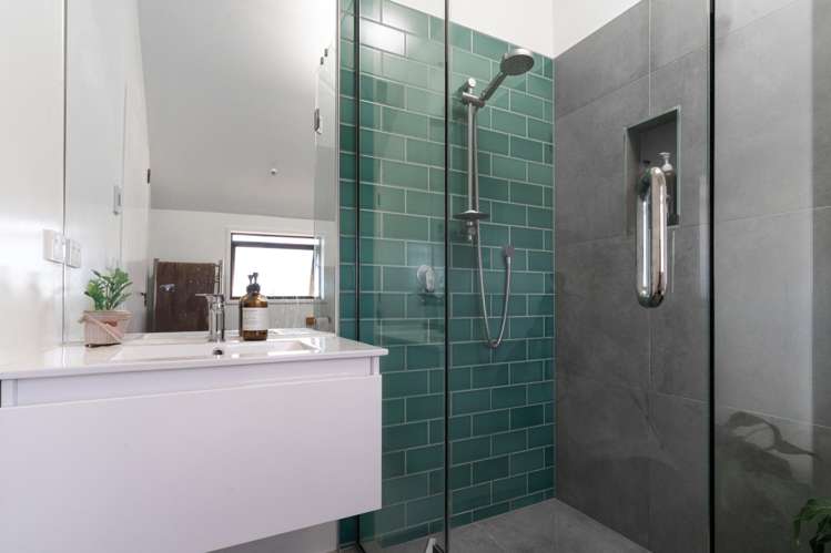 3 Roland Lane Mount Pleasant_15