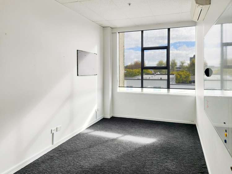 1143-1145 Hinemoa Street Rotorua Central_6