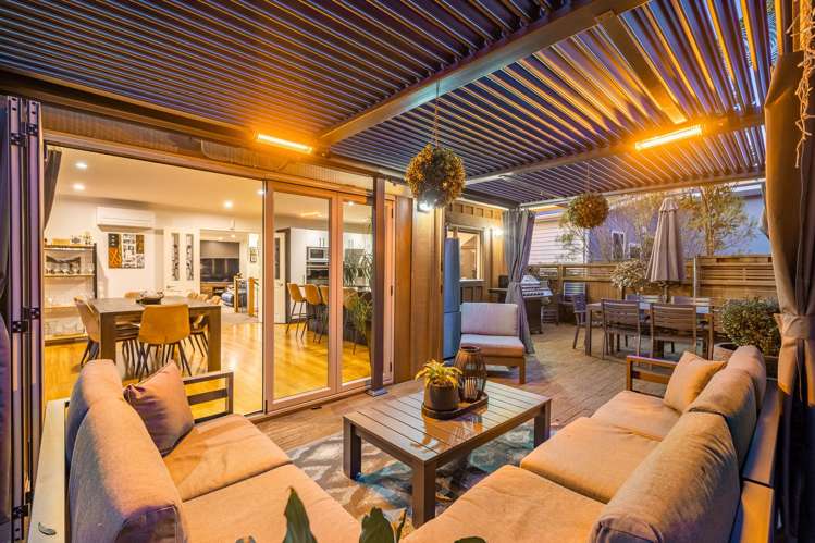 9A McCarthy Grove Clouston Park_2