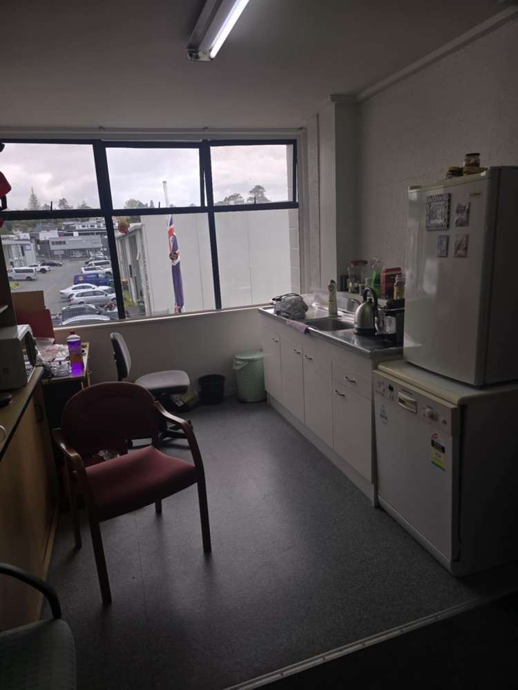 Unit 2/95 Ellice Road Wairau Valley_5