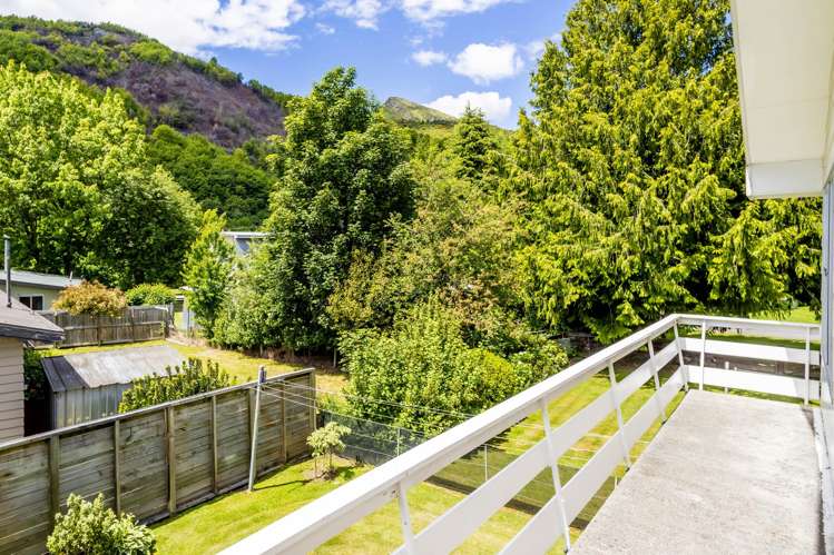 37 Devon Street Arrowtown_11