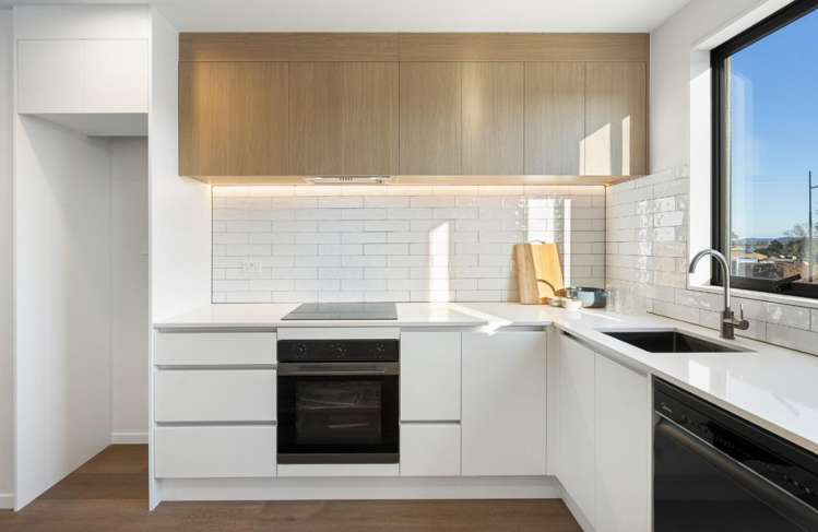 5/2 Firebrick Way Hobsonville_5