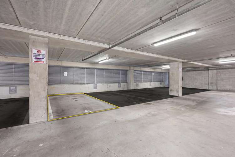 28F/16 Gore Street Auckland Central_17