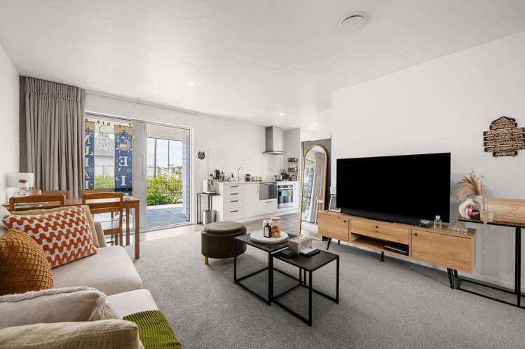 218 Borman Road Rototuna North_20