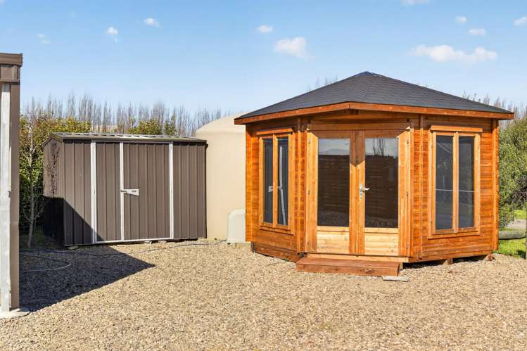34 Copper Beech Road Woodend_39