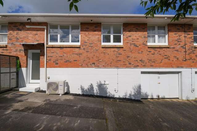 Brick & Tile Unit With Huge Back Yard