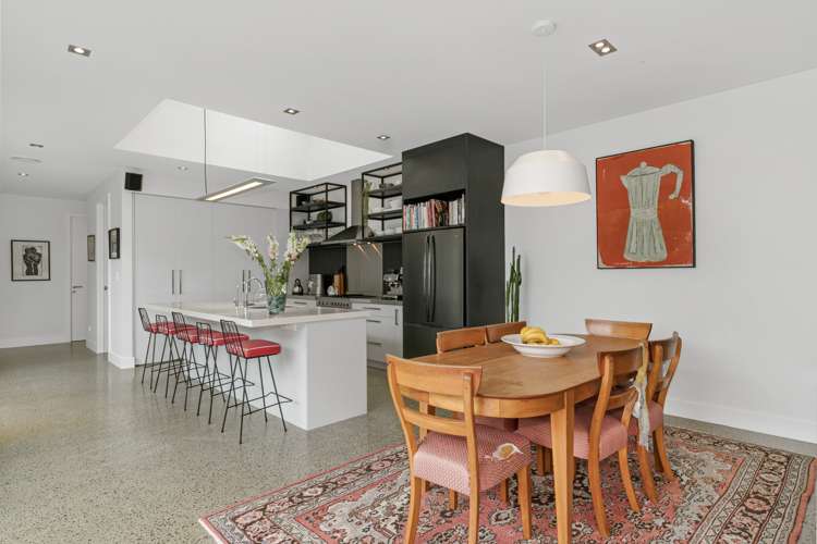 44 Smale Street Point Chevalier_4