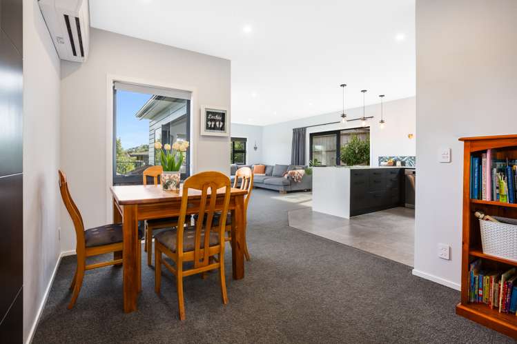 9b Saint Ives Drive Camborne_8