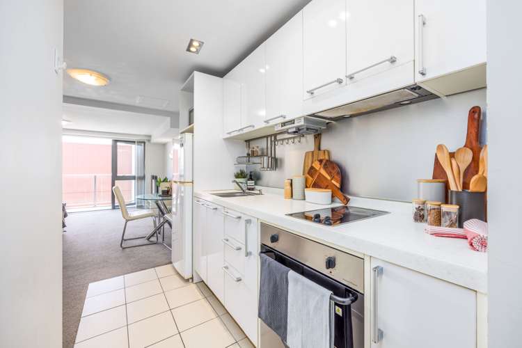 1107/152 Hobson Street Auckland Central_6