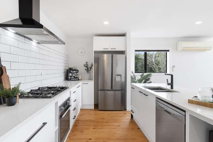 45 Isabella Drive Pukekohe_10