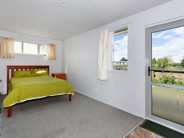 17 Gift Street Coalgate_24