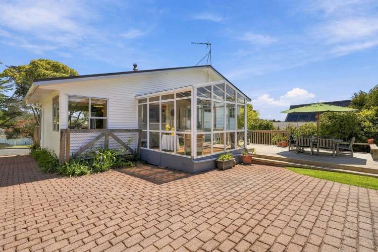 46 Kia Ora Road Beach Haven_13