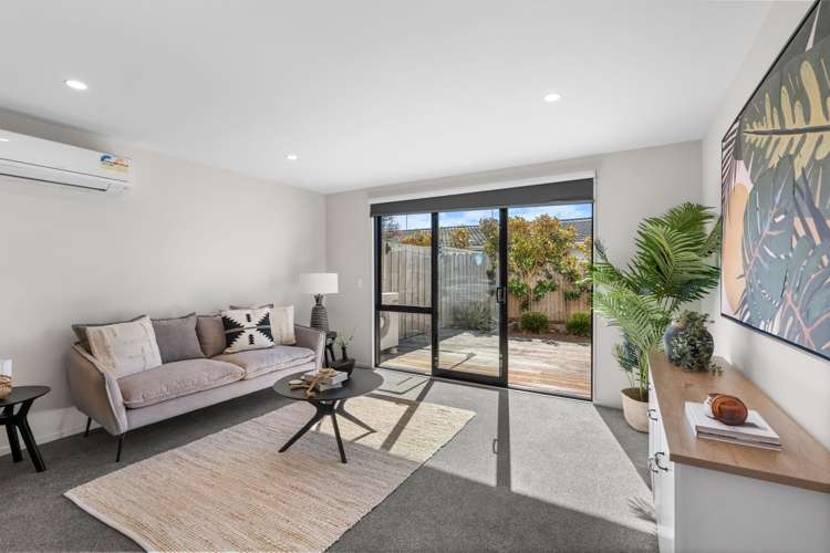 2/129 Brougham Street Addington_12