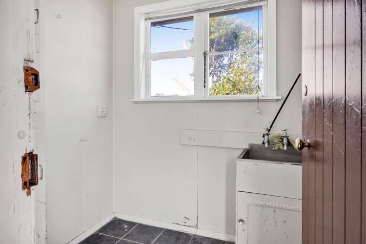 3 Dixon Avenue Hawera_17