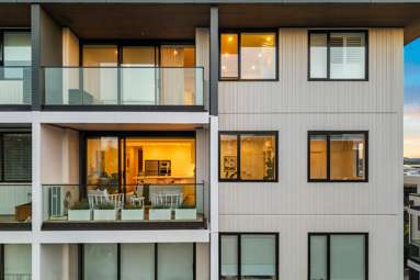 207/8A Lake Pupuke Drive_1