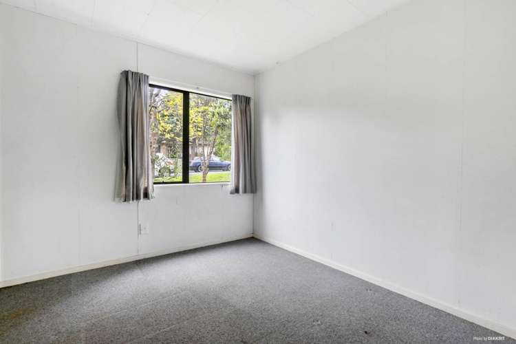 13 Kotinga Avenue Glen Eden_11