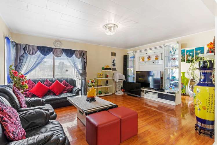 68 Diorella Drive Clover Park_12