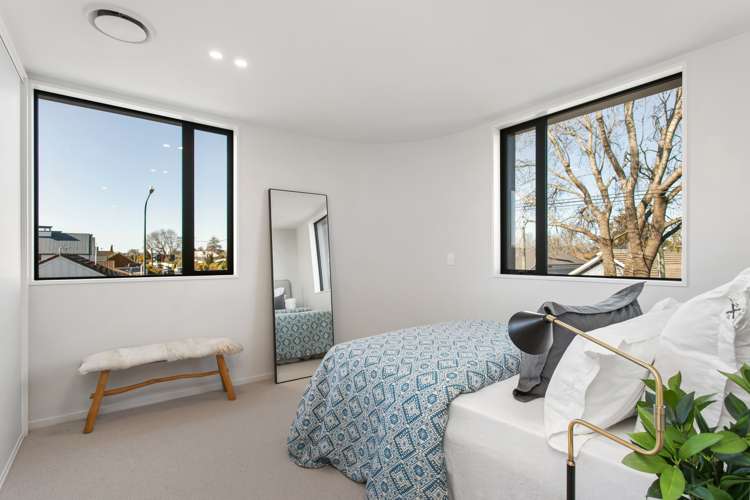 37 Office Road Merivale_12