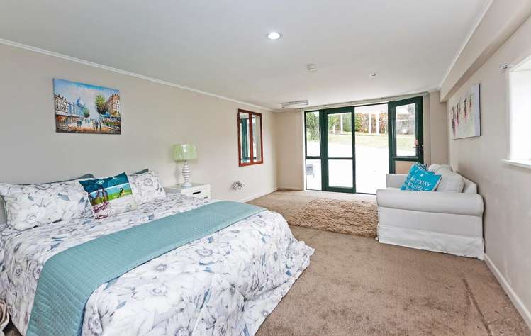 23 Divich Avenue Te Atatu South_13