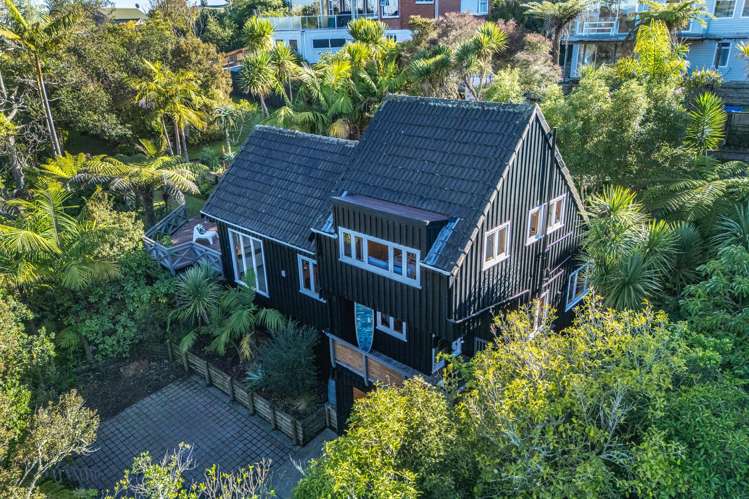 27 Rosecamp Road Beach Haven_25