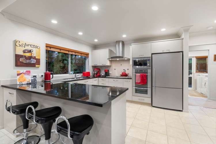 69 Manor Park Sunnyhills_3