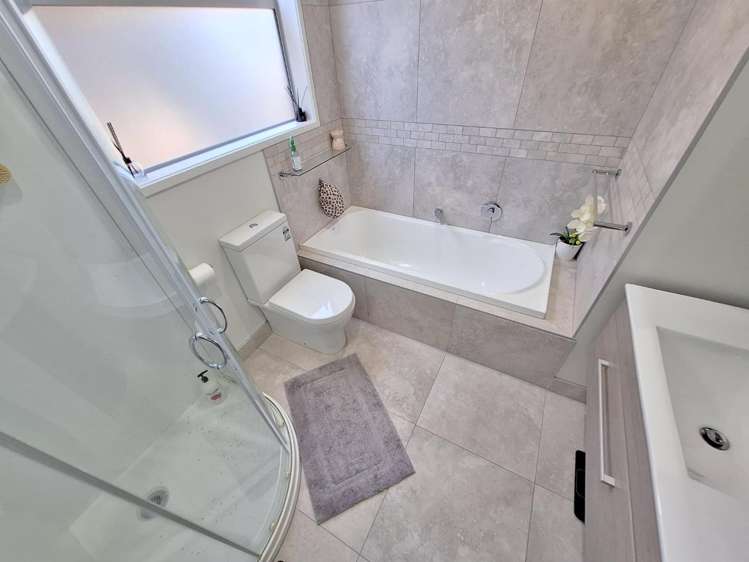 23A Rena Place 11426_7