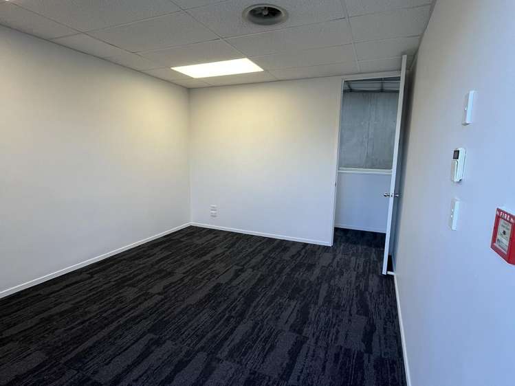 B/50 Tarndale Grove Albany_6