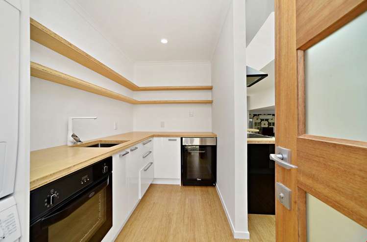 65 Elliot Street Pahurehure_11