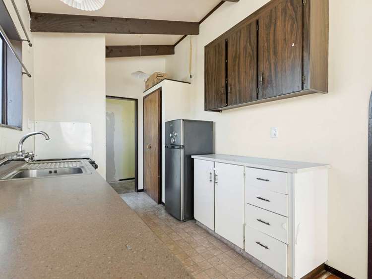 255 Flaxmere Avenue Flaxmere_16