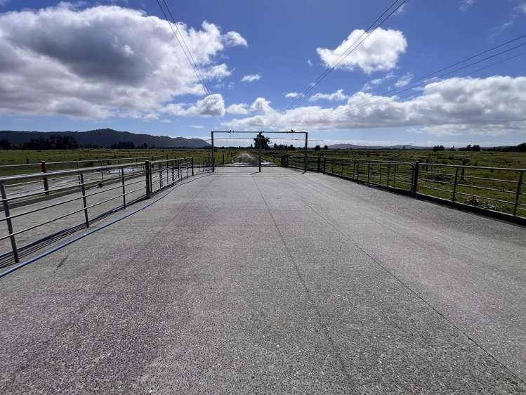 117 Burrough Road Whataroa_10