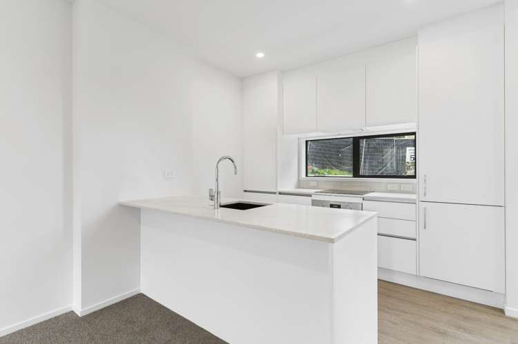 7/1 Grand View Road 1776_1